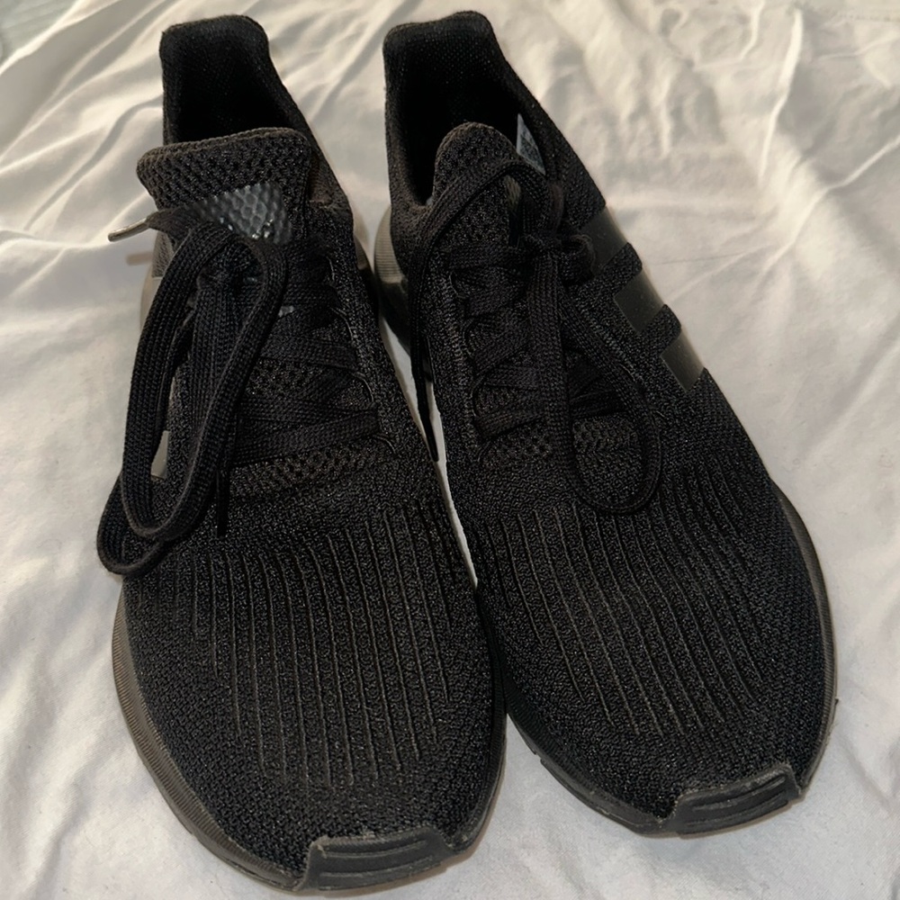 Women’s Adidas Swift Run 1.0 Shoe, Size 8